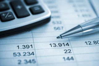 Foto: deepblue4you - iStock.com - Körperschaftsteuer für GmbH & Co.: Was mittelständische Kapitalgesellschaften wissen müssen